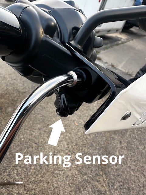 DYNA TRASH Delta Style Hand Guards for Harley-Davidson – Adrenaline Armor Delta Line (New Release)